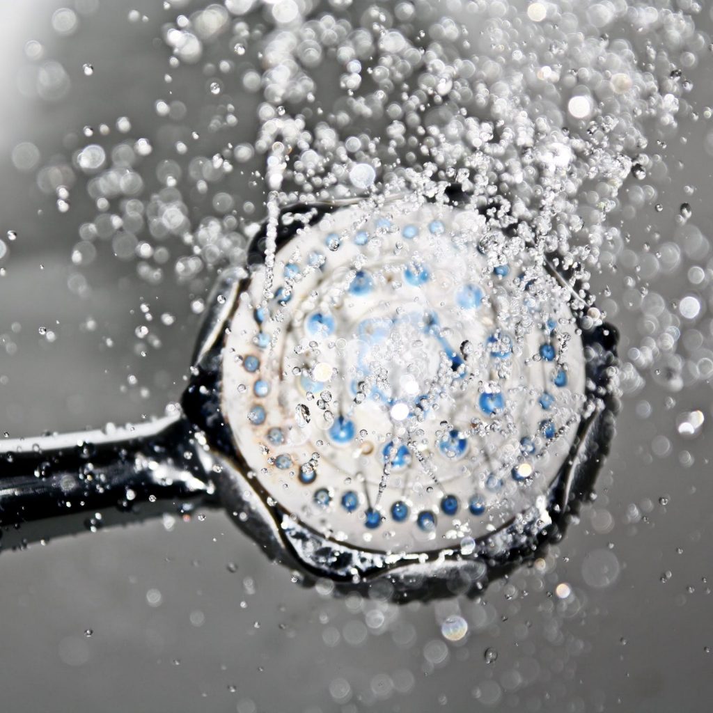 shower shower head water drop of water 161502 pexels